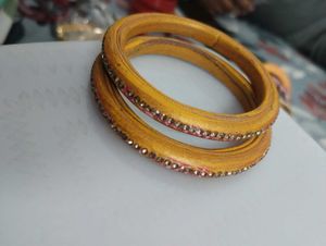 2 Different Pair Of Bangles