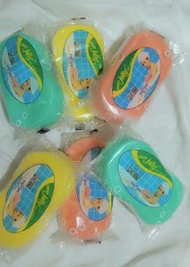 Jolly Bath Sponge