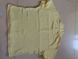 Color Block Mock Neck T-Shirt