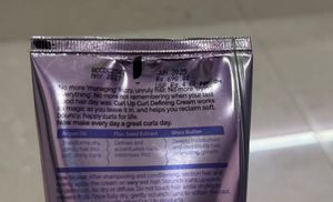 Curl Up Defining Cream