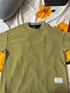 Men's Olive Green Graphic T-Shirt