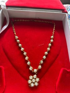 Elegant Pearl Necklace