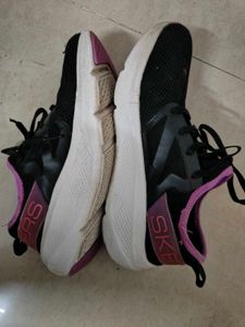 Black &amp; Pink Sketchers Shoes