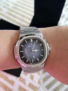New Stylish Men's Luxury Watch