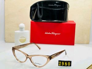 Salvatore Ferragamo Eyeglasses SHOWROOM ARTICLE*