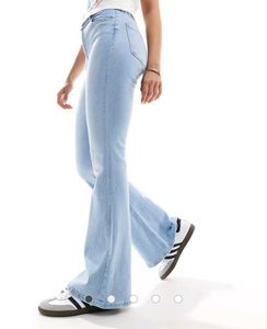 BERSHKA -Light Wash Blue Flared Jeans