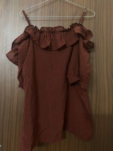 Chic Ruffled Cold-Shoulder Top