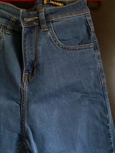 🦕OffDuty Denims Skinny Jeans 👖