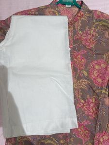 Beautiful Floral Print Kurta