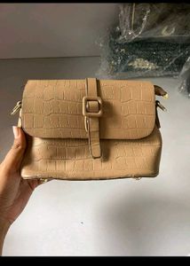 Combo set of 4 slings and purses