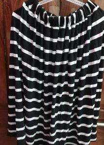 Lovely Black 🖤 &amp; White 🤍 Skirt