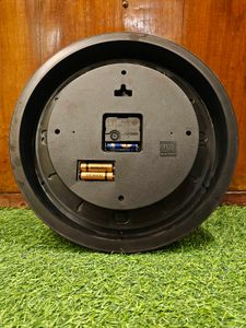 OPEXY QUARTS wall clock