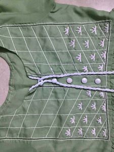 Green Embroidered Kurta