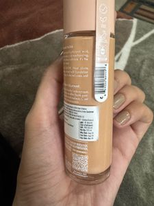 e.l.f. Halo Glow Liquid Filter – Shade 3 Light/Med