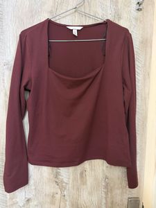 Maroon Square Neck Long Sleeve Top