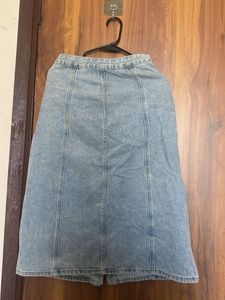Light Wash Denim Button-Front Midi Skirt