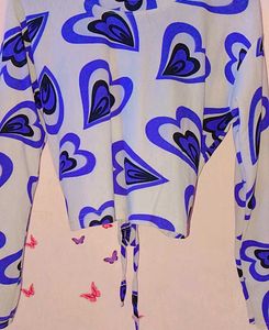Cute Heart Print Long Sleeve Crop Top