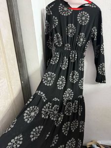 Elegant Black Printed Midi Dress