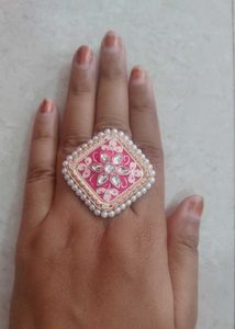 Statement Pearl Ring