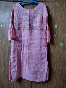 New Elegant Pink Embroidered Kurta