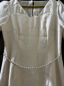 Elegant White Midi Dress