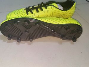 Nivia Mens Football Shoes. Unused. No Coins.