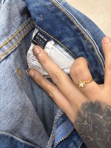 Distressed Wide Leg Jeans