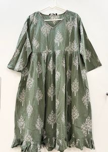 Green Printed Dress/Kurta with Ruffle Hem