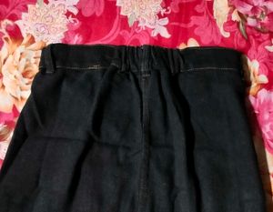 Black Denim Button straight skirt(new)