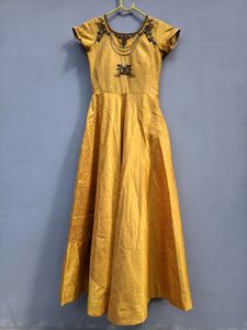 Women Ethnic Gown
