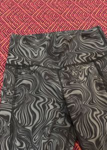 Stylish Printed Leggings