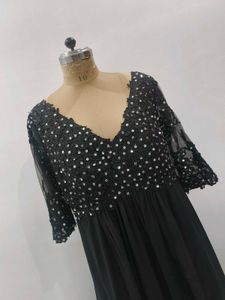 Elegant Black Evening Plus Size Gown