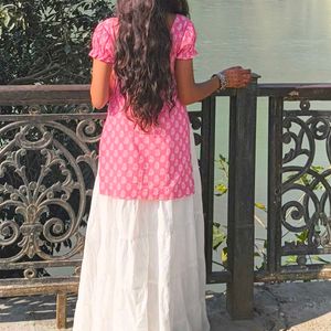 Pink &amp; White Kurta Set