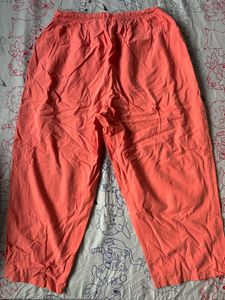 Comfortable Coral Capris