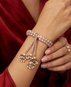 Elegant Pearl & Crystal Bracelet