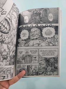 Berserk Deluxe Edition Volume 3