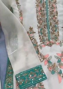all size available last 32 pis avilable butiful dr