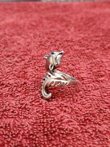 Unique Fox Design Ring