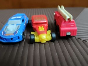 set of 3 kinder Joy vehicles