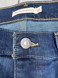 levis bootcut jeans