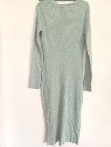 Free deliveryH&amp;M BRAND NEW Rib-Knit dress