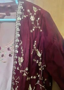Avaasa set, new without tag