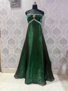 Stunning Emerald Green Gown