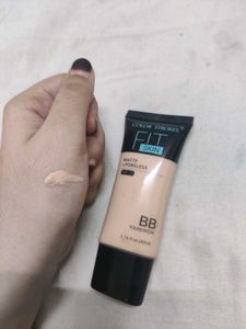 Color Strokes BB Foundation