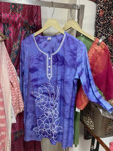 Vibrant Purple Tie-Dye Kurta with Floral Embroider