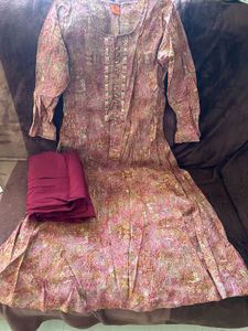 Beautiful red Printed Kurta Set
