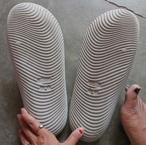 CROCS White Sliders