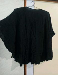 Black Embroidered Kaftan Top 🖤