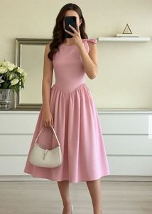 Chic Pink Midi Dress with Bow Detail