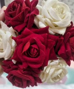 Elegant Red &amp; White Rose Hair Bun